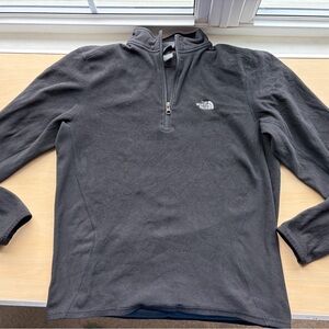 The North Face Black Quarter-Zip Fleece Runner’s Pullover